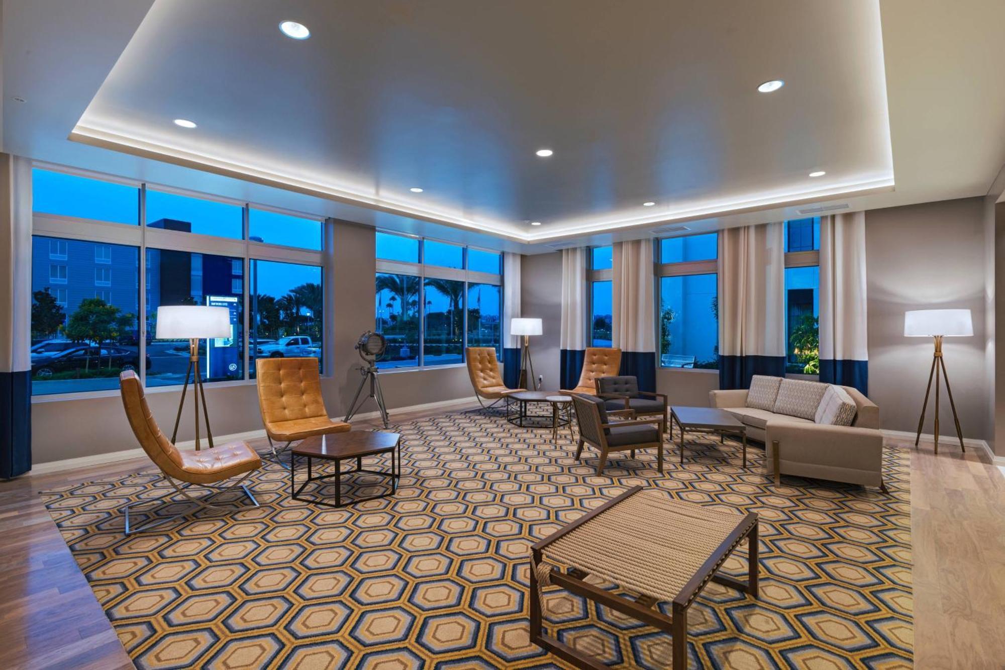Towneplace Suites By Marriott San Diego Airport/Liberty Station Exterior foto